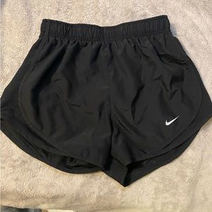 Nike tempo black running shorts small